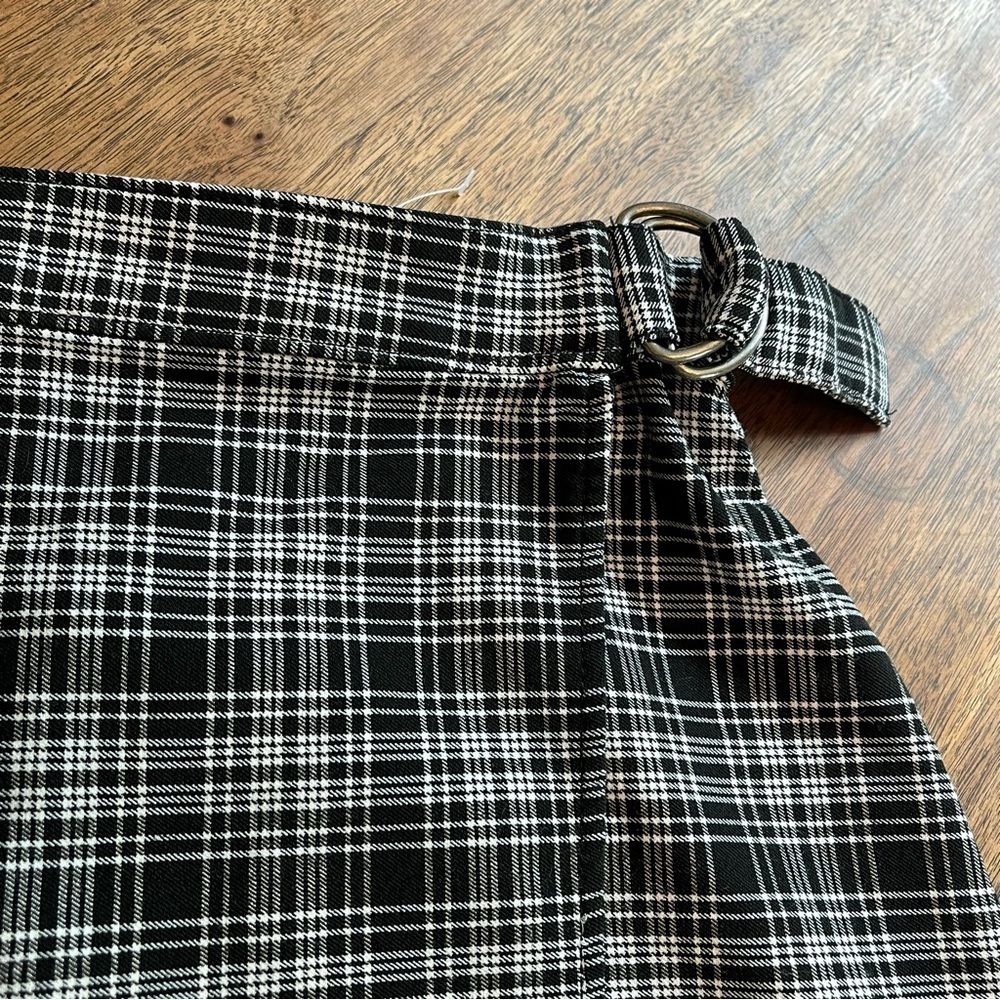 Hollister Black White Plaid Ultra High Rise Skirt Schoolgirl Prep Preppy Size XS - Picture 13 of 13